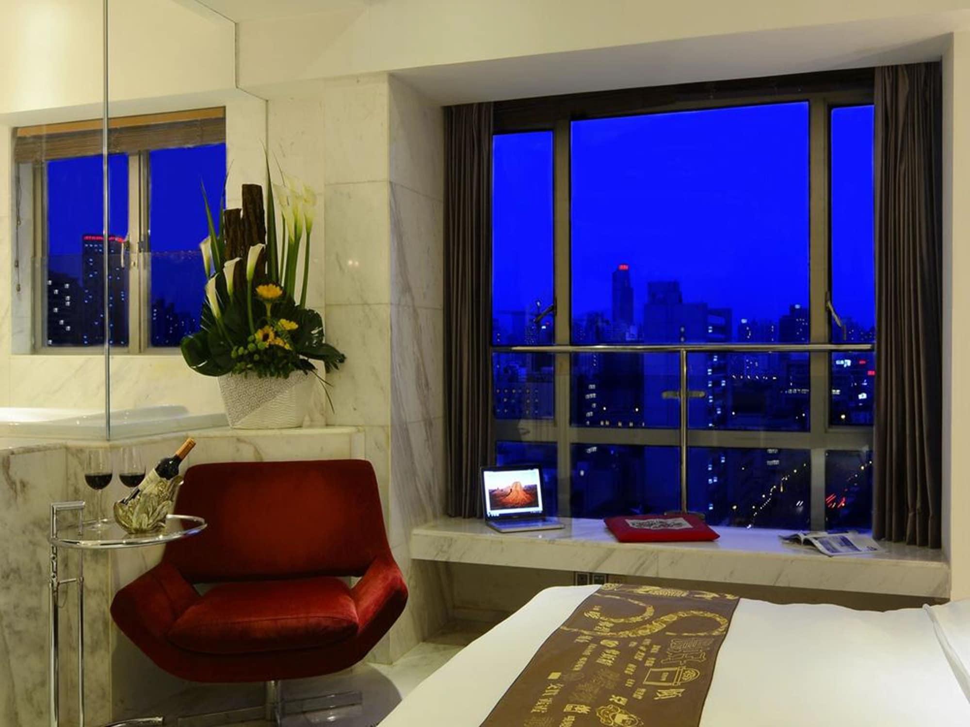 Kingtown Hotel Hongqiao Шанхай Екстериор снимка
