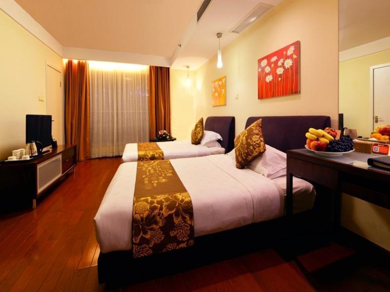 Kingtown Hotel Hongqiao Шанхай Екстериор снимка