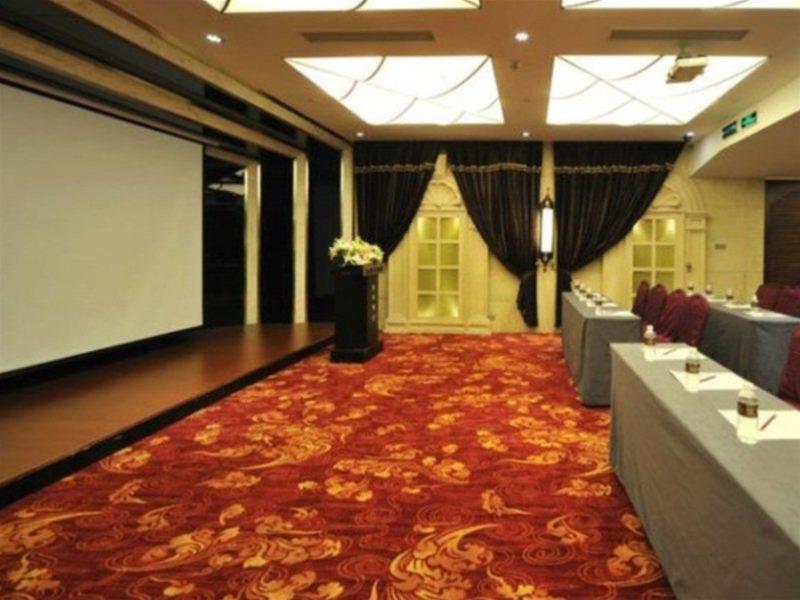 Kingtown Hotel Hongqiao Шанхай Екстериор снимка