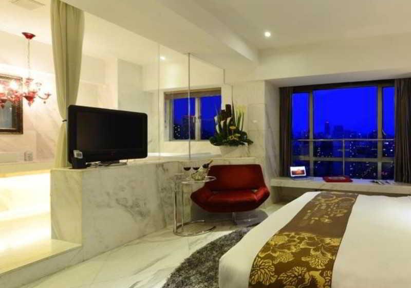 Kingtown Hotel Hongqiao Шанхай Екстериор снимка